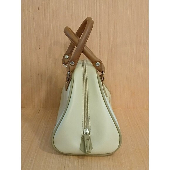 Fiorucci Women's Small Leather Bowling Handbag Purse Cream Heart Patch Handles - Picture 4 of 12